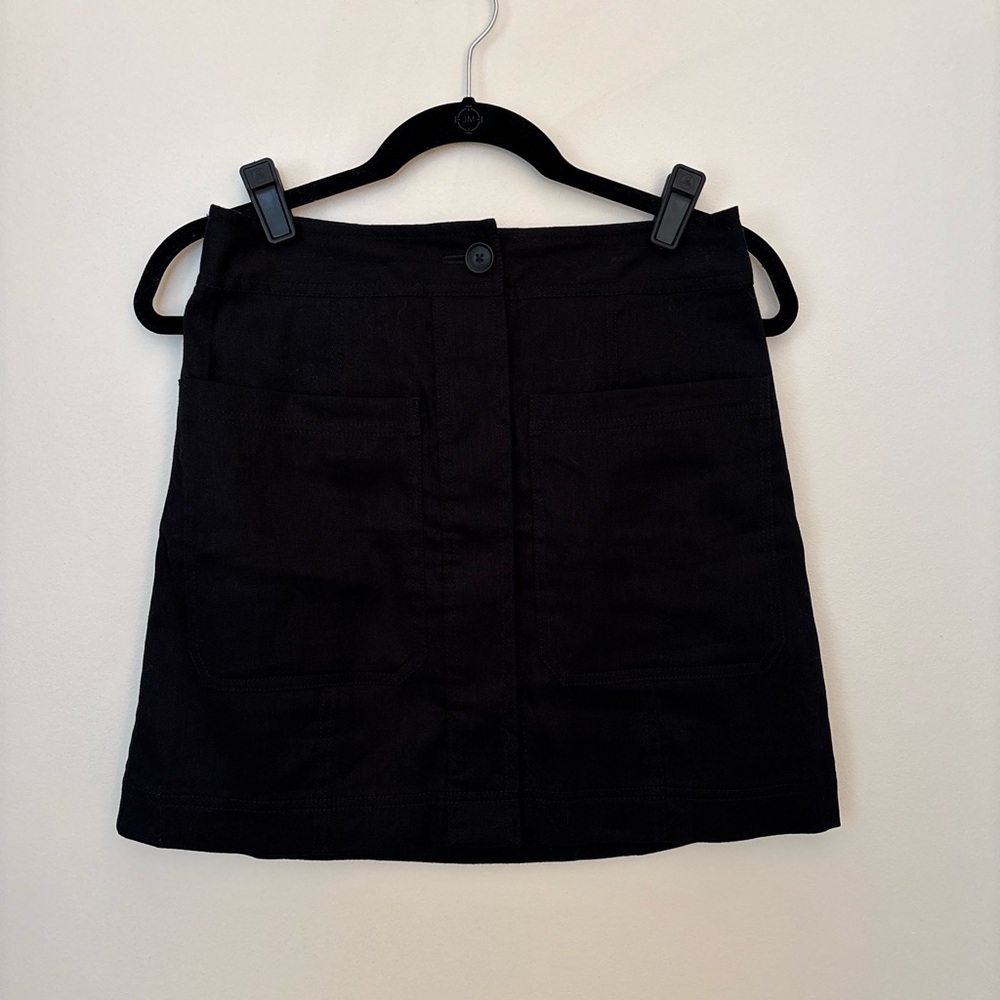 Banana Republic Black Mini Skirt with Front Pockets